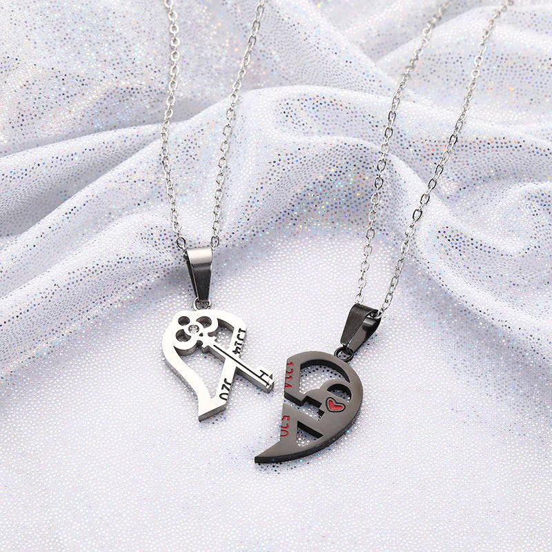 Matching Half Heart Necklaces for Couples – Romantic Jewellery Set
