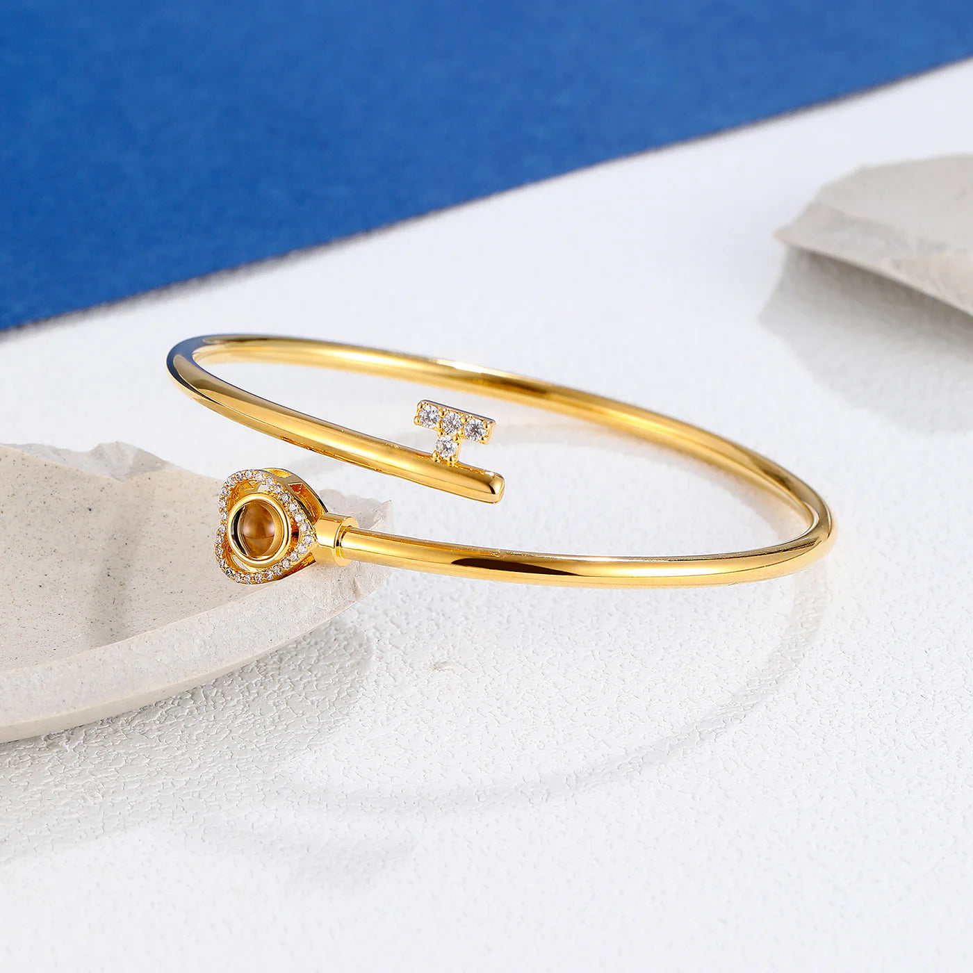 Love Key Photo Projection Bangle Bracelet with Picture Inside