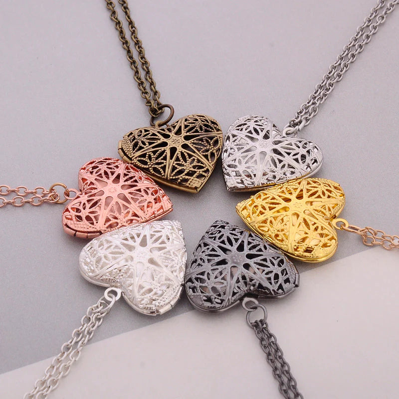 Heart Locket Necklace for Couples – Romantic Matching Jewellery
